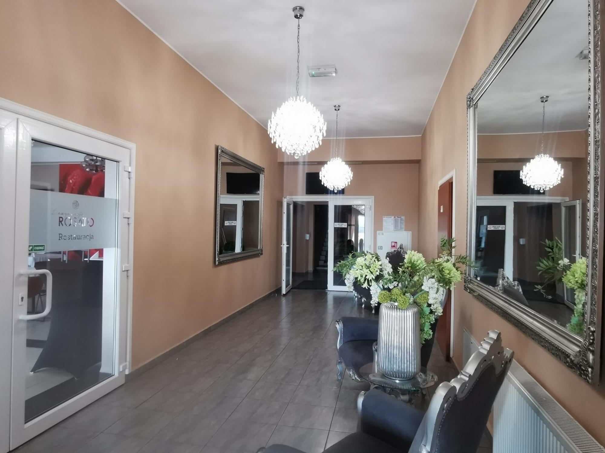 Rezydencja Rosato Mirkow Extérieur photo